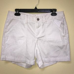 Caslon Size 6 Casual White Shorts Cotton Blend